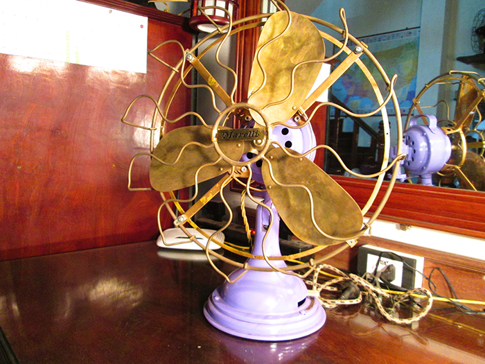 1910 Italian Marelli Oscillating Antique Desk Fan