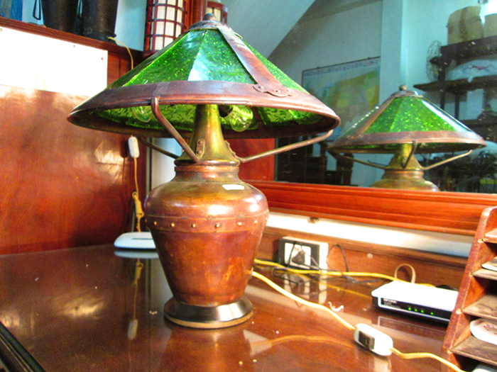 Antique Art Deco Era weber slag glass old Victorian parios Lamp