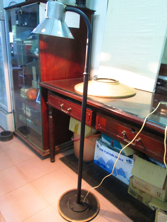 Vintage Floor Lamp with brass and steel base