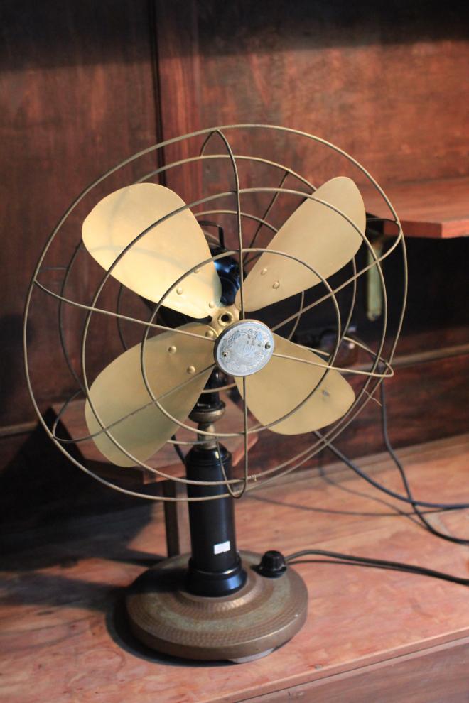 Marrelli Italy antique table fan 1929
