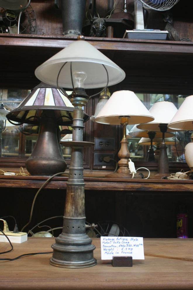 Vintage Antique Style 